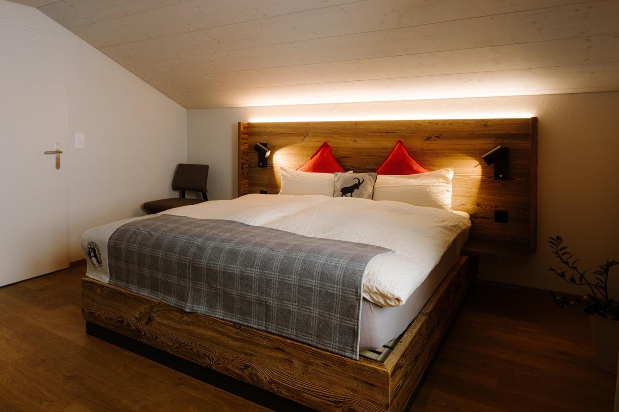 Berg-&Naturhotel Engstligenalp Adelboden Zimmer foto