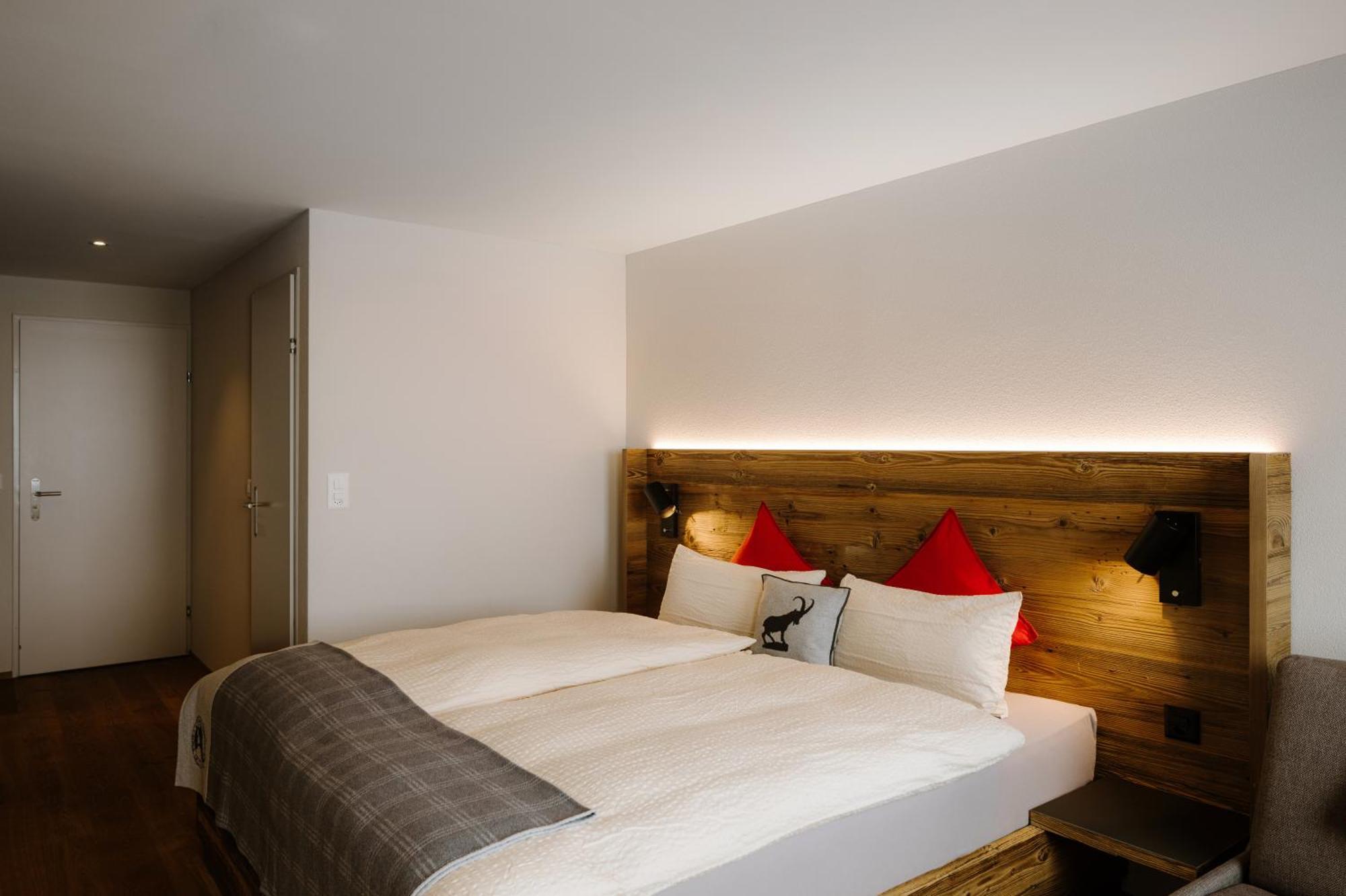 Berg-&Naturhotel Engstligenalp Adelboden Zimmer foto